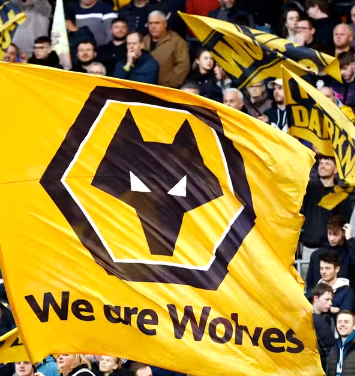 🚨 WOLVES DRAW THE LINE: £40M PRICE TAG PUT ON FER LÓPEZ AS SUITORS CIRCLE MOULINEUX STAR
Wolverhampton Wanderers have sent a huge warning to clubs interested in Fer López: bring £40 million to the table — or forget about taking their rising star away from Molineux.
The Spanish midfielder has quickly become one of the biggest talking points around Wolves following his explosive start to the 2026/27 Championship campaign.
After a difficult period adapting to English football, López has returned to Wolves looking like a completely different player. His confidence, creativity and attacking threat have made him one of the club's most exciting weapons.
And now, clubs are watching.
Crystal Palace and Atalanta are among those reportedly keeping an eye on the 22-year-old, but Wolves are refusing to panic. Instead, the club have reportedly placed a £40 million valuation on López — a figure designed to make potential buyers think twice before making an approach.
🔥 FROM FRUSTRATION TO FOCUS
López's journey at Wolves has not been straightforward.
After arriving from Celta Vigo in 2025, the youngster found opportunities difficult to come by and eventually returned to his former club on loan during the second half of last season.
But his return to Molineux has changed everything.
Now operating with greater confidence and freedom, López has begun showing exactly why Wolves invested in him in the first place.
His performance in the 3-1 victory over Preston North End, where he scored twice, sent another clear message to potential suitors: this is a player who is rapidly developing into a major asset.
💰 WOLVES WANT BIG MONEY
Wolves' reported £40m valuation is not simply a number.
It is a statement.
The club are rebuilding after relegation from the Premier League and will be desperate to avoid losing another key young player without receiving a major financial return.
For Palace, Atalanta or any other club hoping to make López their next signing, the message is brutally simple:
If you want him, pay the price.
And with the transfer window entering its decisive stages, the pressure is only going to increase.
López's future could now become one of the biggest transfer stories surrounding Wolves.